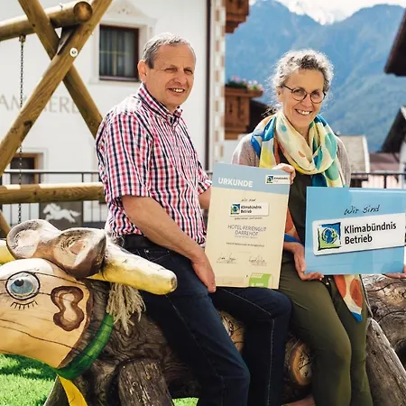 Отель Naturhotel Feriengut Darrehof Серфаус