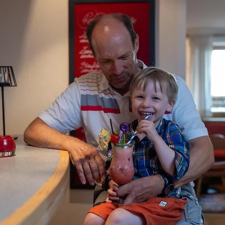 호텔 Familien Und Naturhotel Darrehof 4*