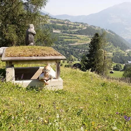 Naturhotel Feriengut Darrehof Отель Серфаус