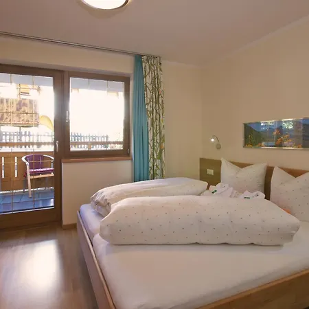 Отель Naturhotel Feriengut Darrehof Серфаус