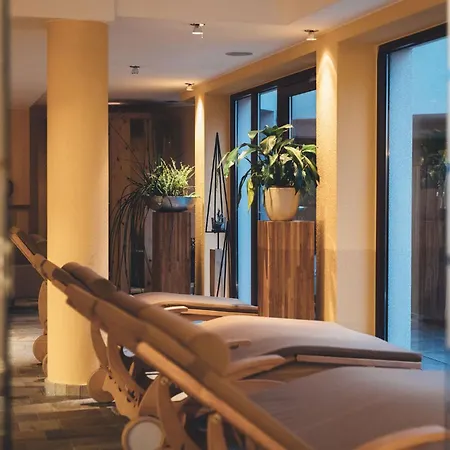 Hotel Familien Und Naturhotel Darrehof 4*