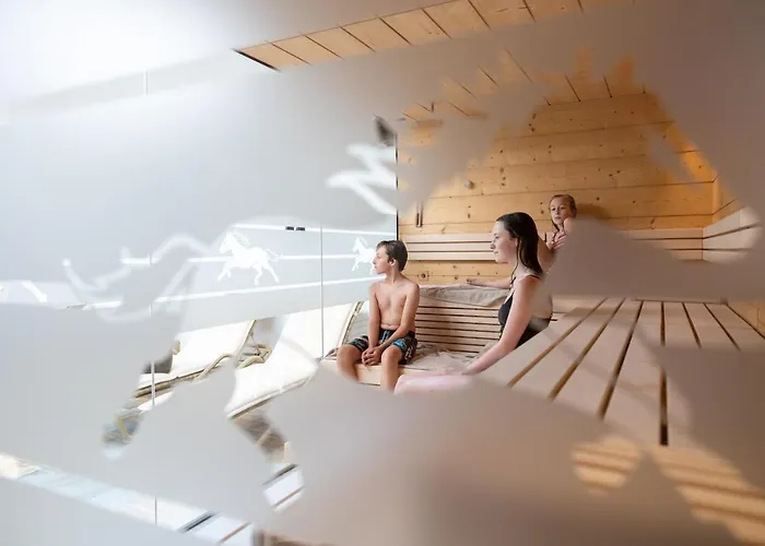 Familien Und Naturhotel Darrehof Hotel Serfaus