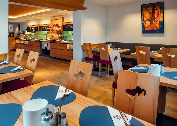 Familien Und Naturhotel Darrehof Serfaus