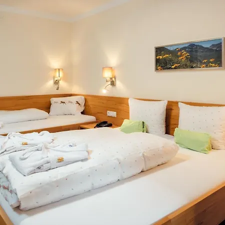 Naturhotel Feriengut Darrehof Serfaus